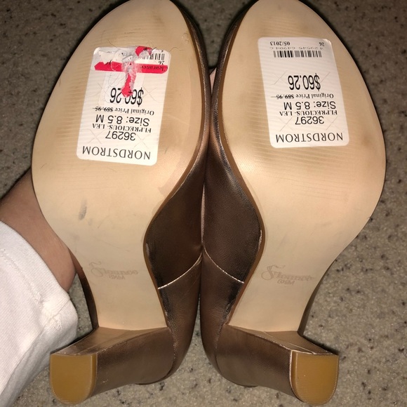 Flounce Nordstrom rose gold copper pin up pump - Picture 6 of 8